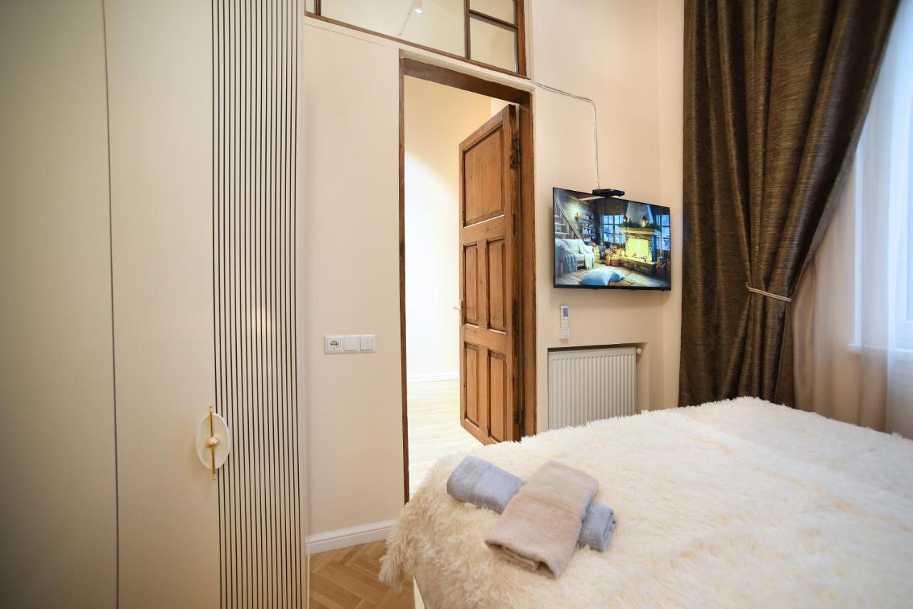City Lux Hotel Tbilisi Exteriör bild