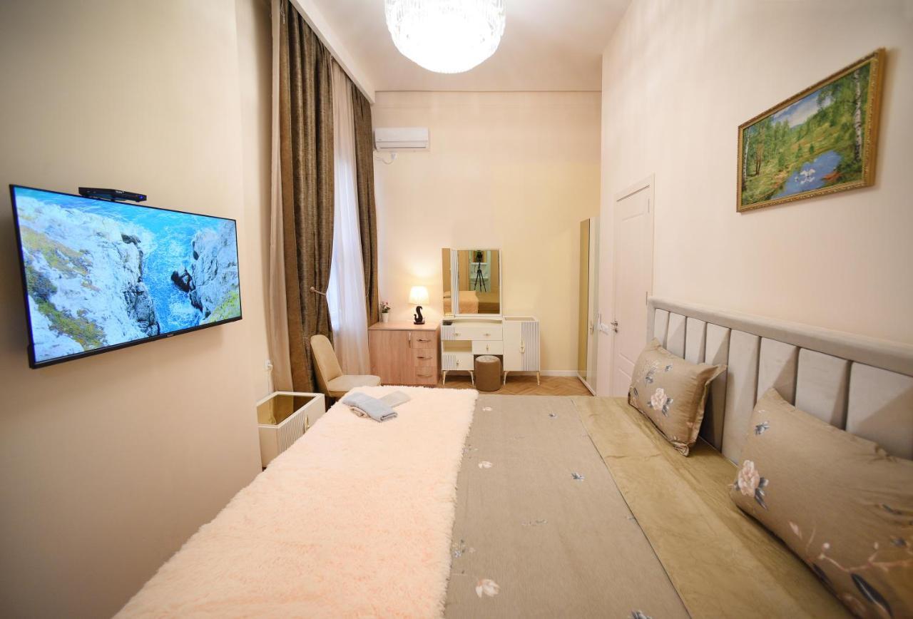 City Lux Hotel Tbilisi Exteriör bild