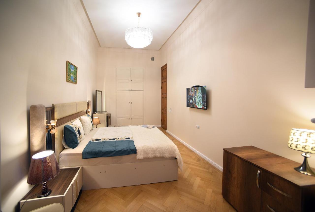 City Lux Hotel Tbilisi Exteriör bild