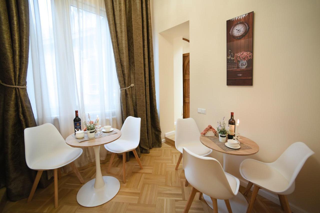 City Lux Hotel Tbilisi Exteriör bild